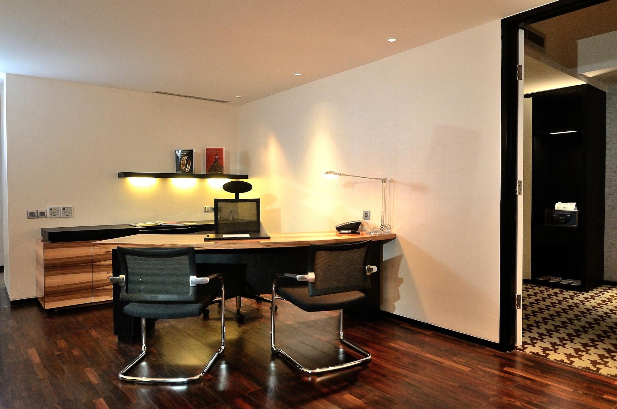 Ts Suites Surabaya Ngoại thất bức ảnh
