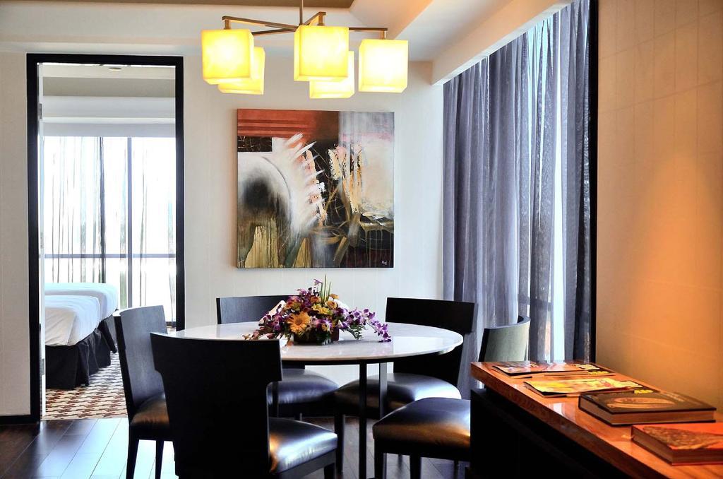 Ts Suites Surabaya Ngoại thất bức ảnh