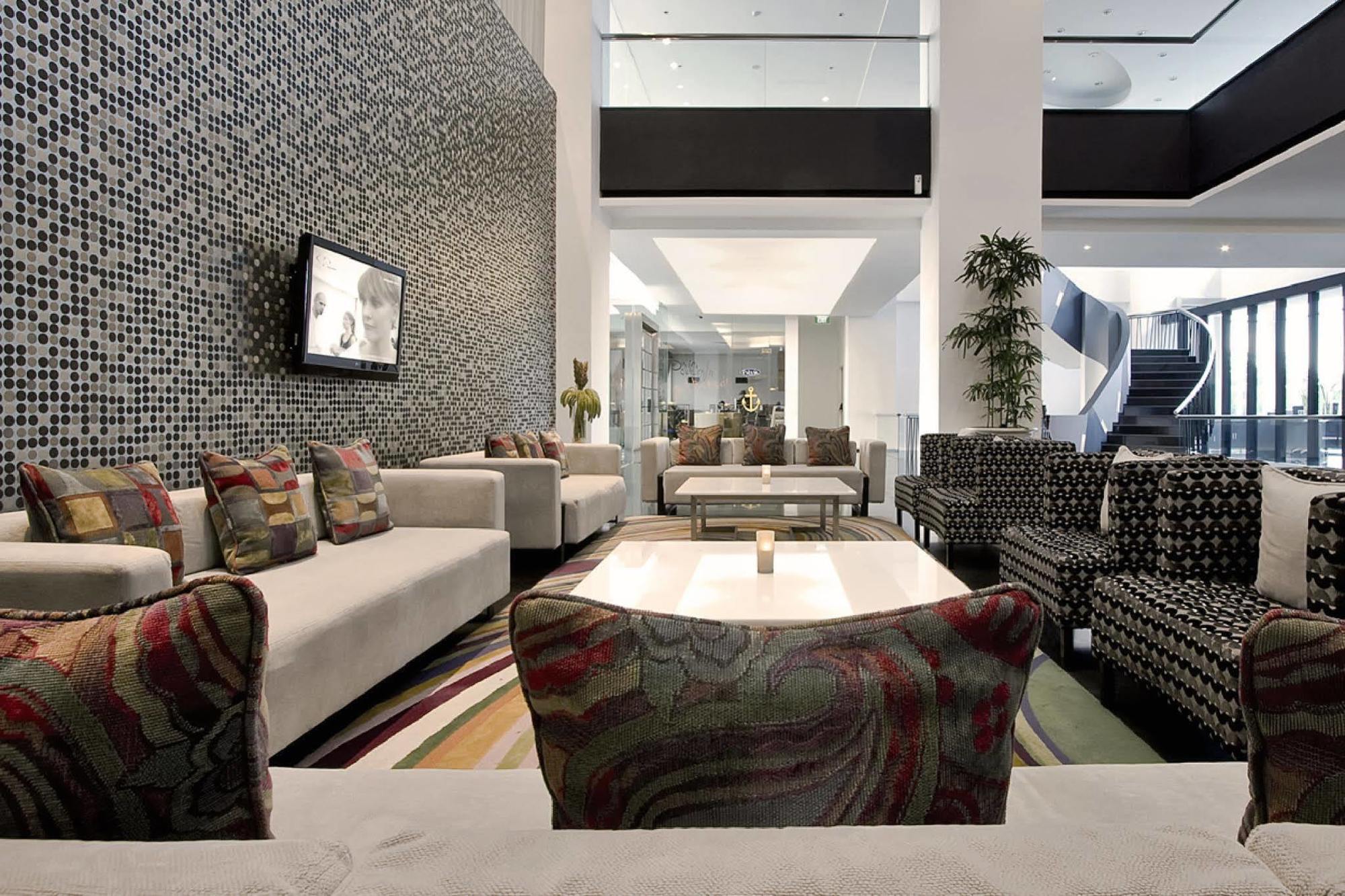 Ts Suites Surabaya Ngoại thất bức ảnh