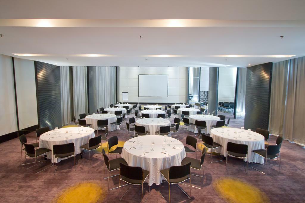 Ts Suites Surabaya Ngoại thất bức ảnh